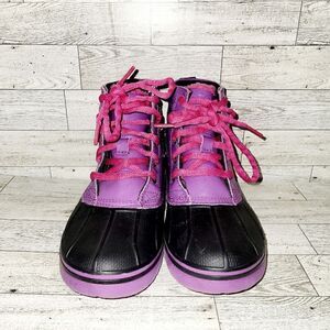 Crocs Dahlia and black allcast duck waterproof boots. ^